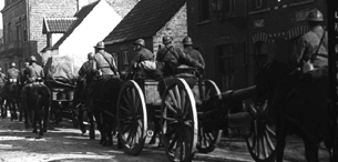 ECPAD - D96-37-747 - Ypres. Batteries de 90. - non daté - ECPAD - Collection Mauchamp ECPAD - D96-37-747 - Ypres. Batteries de 90. - non daté - ECPAD - Collection Mauchamp