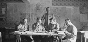 ECPAD - SPA 25 M 410 - Etat-major de la 5e armée stationné à Jonchery-sur-Vesles, 2e bureau chargé du renseignement. - 01/09/1915 - Moreau, Albert ECPAD - SPA 25 M 410 - Etat-major de la 5e armée stationné à Jonchery-sur-Vesles, 2e bureau chargé du renseignement. - 01/09/1915 - Moreau, Albert