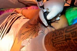 « Tatouage » : Chambre de Commerce, d’Industrie, des Services et des Métiers de Polynésie française « Tatouage » : Chambre de Commerce, d’Industrie, des Services et des Métiers de Polynésie française